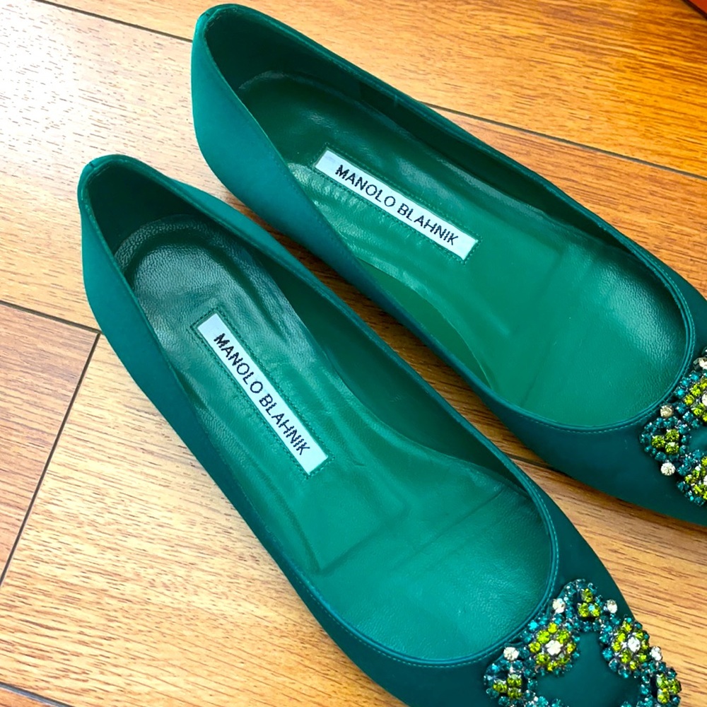 Manolo Blahnik hangisiflat bis - Picture 7 of 9